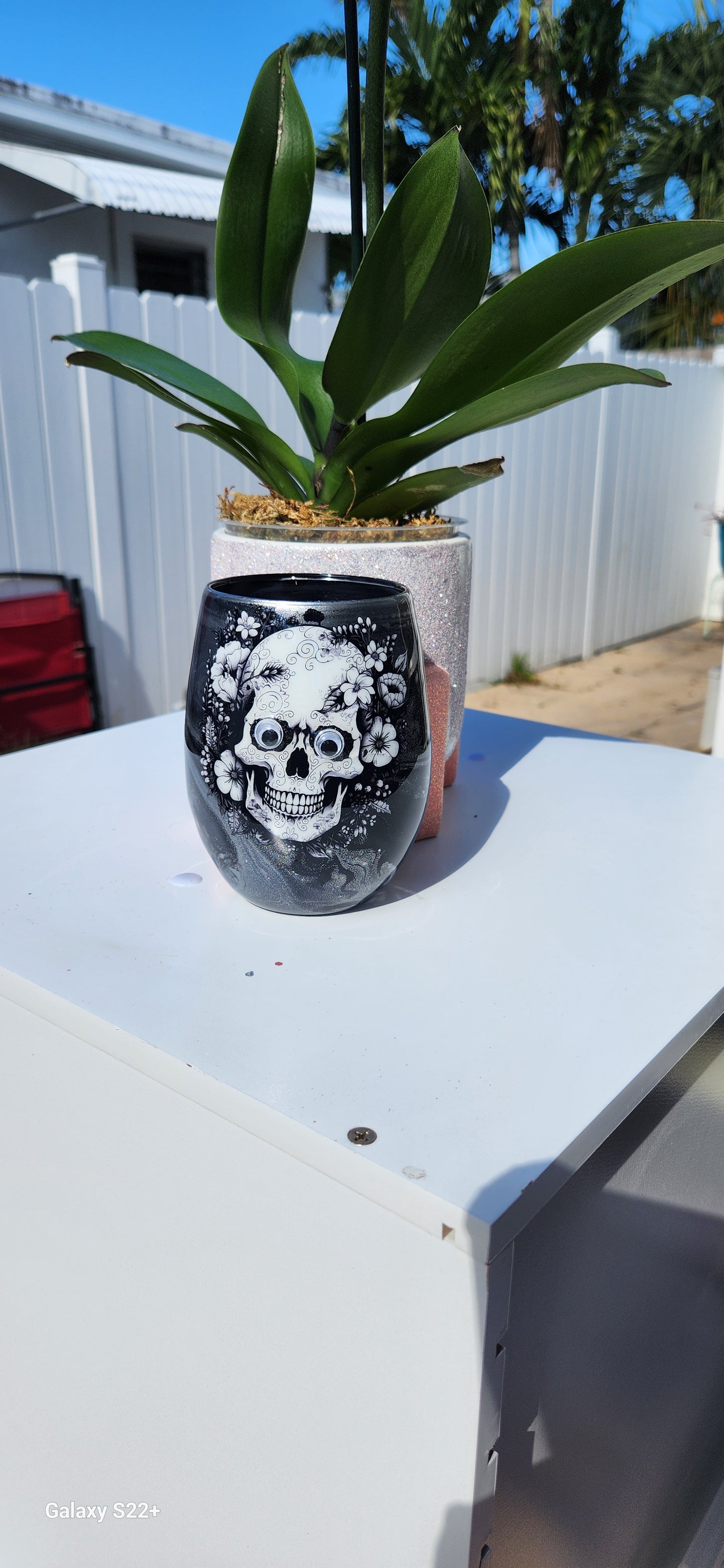 Skeleton Stemless Wine Glass